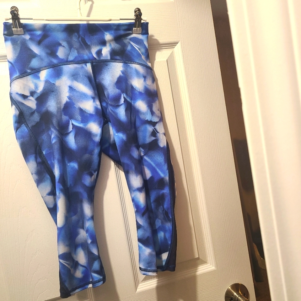 Lululemon Capris